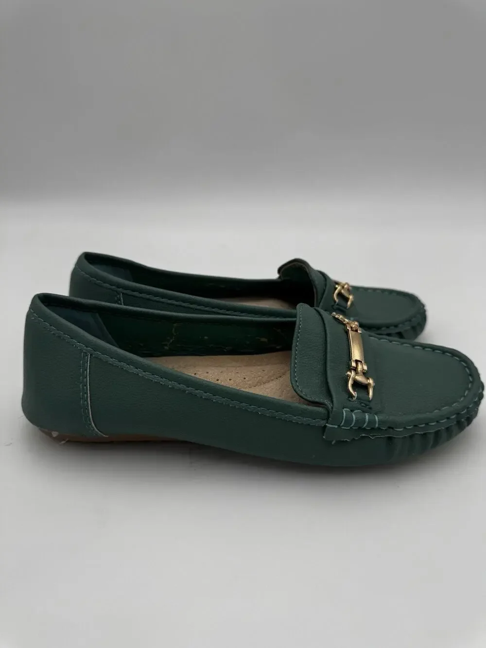 Women’s Green Horsebit Loafers Comfort Slip-On Flats Size 6